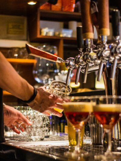 Pubs & Clubs